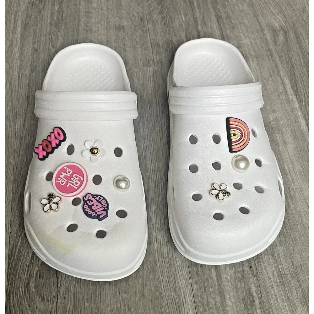 Classic White Women's Clogs Size 7 Slip On‎ Sandals